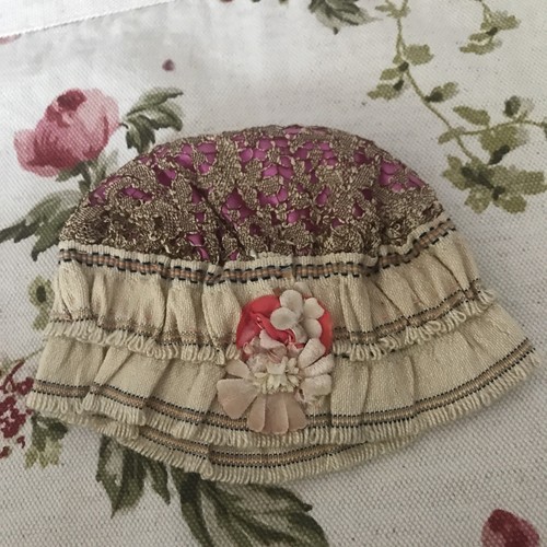 Bonnet très ancien pour - ancien,